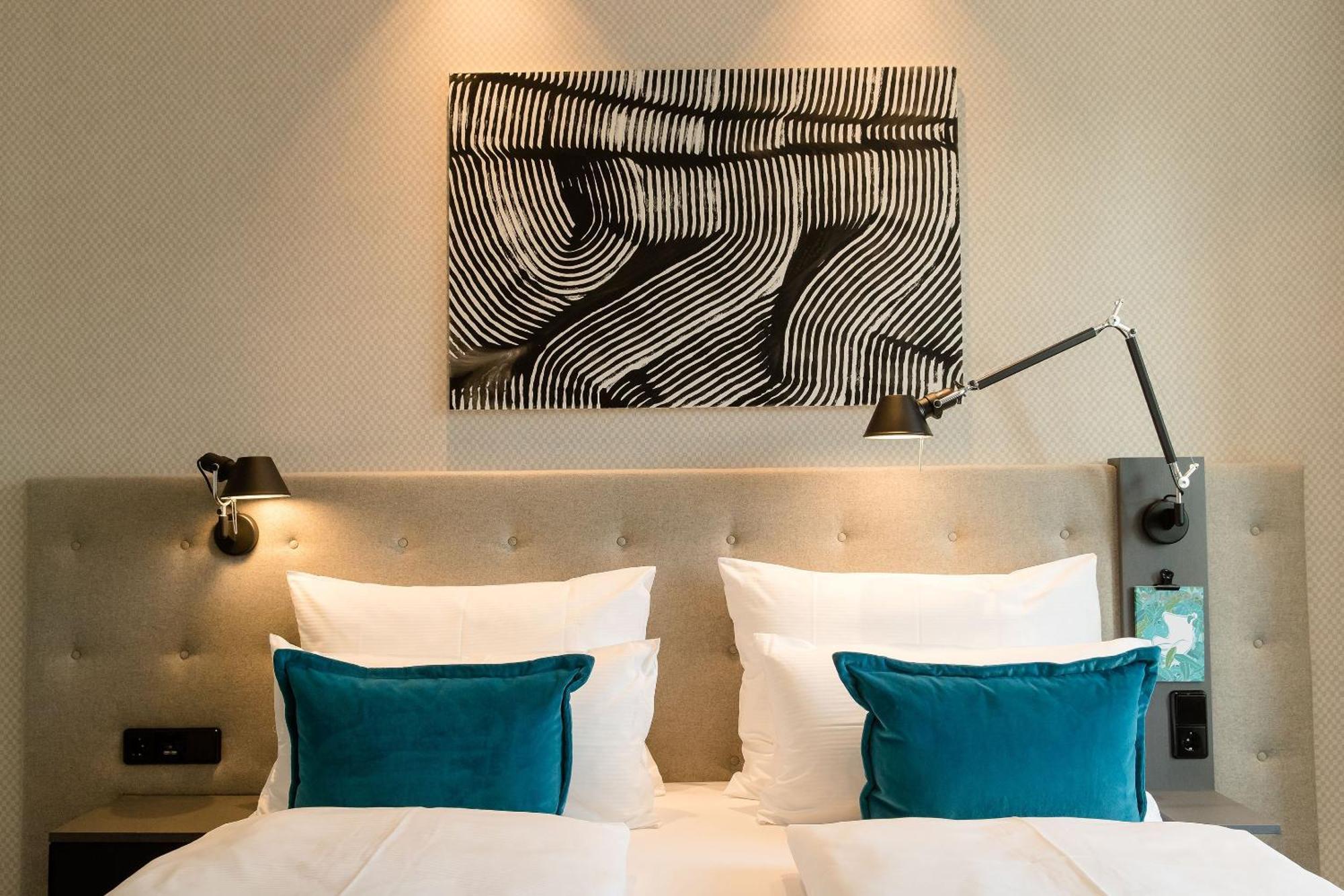 Motel One Linz-Hauptplatz Eksteriør billede