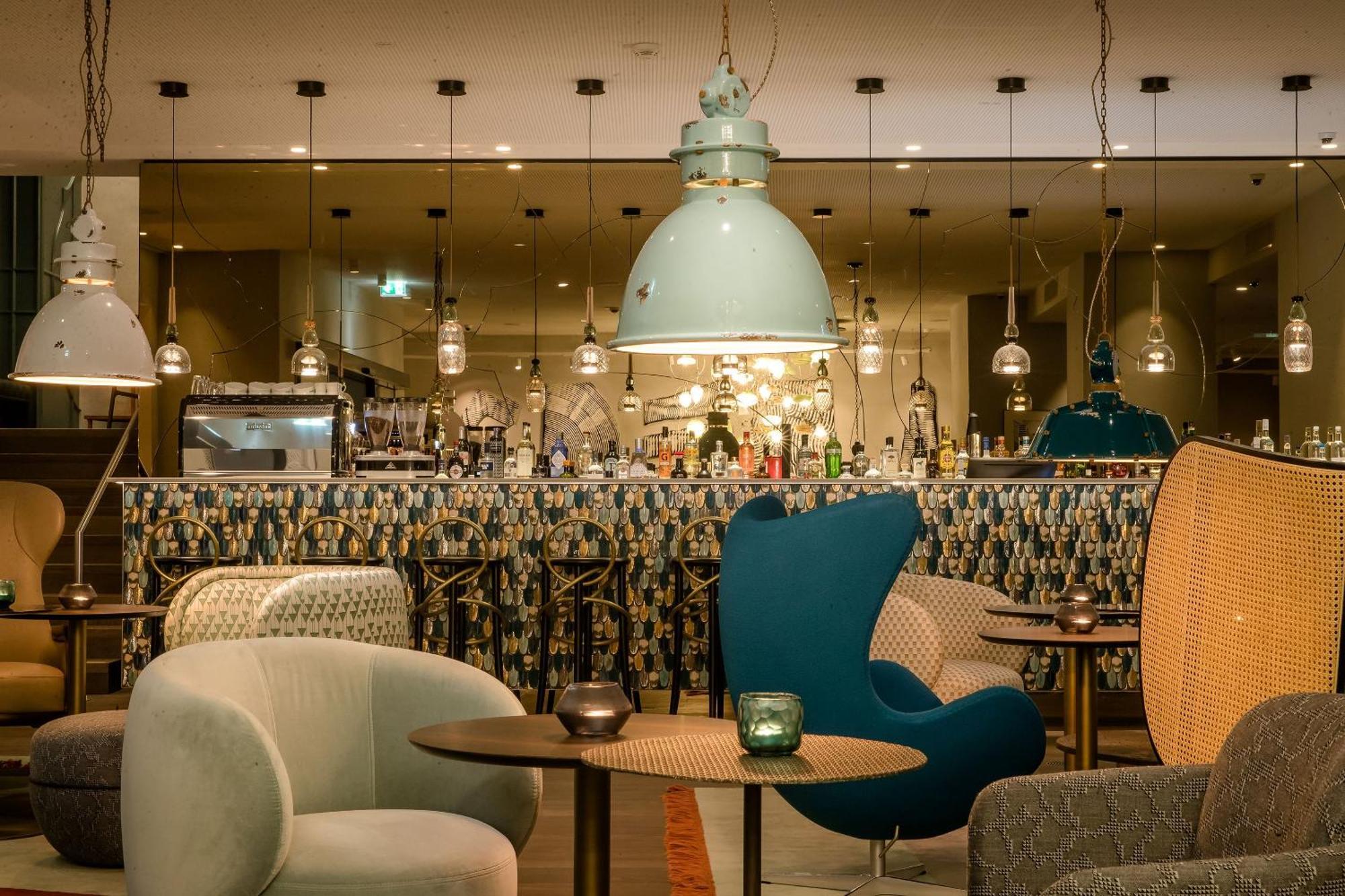 Motel One Linz-Hauptplatz Eksteriør billede